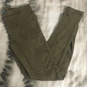 Ruby and Jenna Olive Jeggings